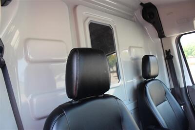2024 Ford Transit 250   - Photo 20 - Euless, TX 76040