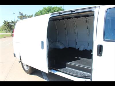2023 Chevrolet Express 2500 - Photo 22 - Euless, TX 76040