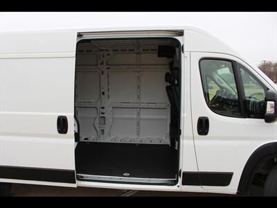 2025 RAM ProMaster Tradesman 2500   - Photo 14 - Euless, TX 76040