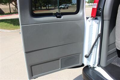 2025 Chevrolet Express LS 3500 - Photo 14 - Euless, TX 76040