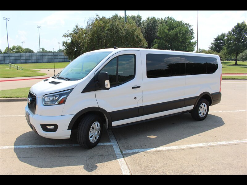 2023 Ford Transit 350 XLT - Photo 1 - Euless, TX 76040