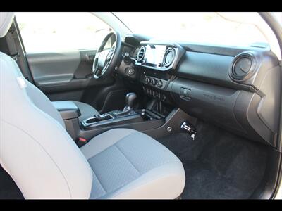 2022 Toyota Tacoma SR   - Photo 21 - Euless, TX 76040