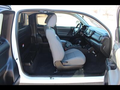 2022 Toyota Tacoma SR   - Photo 20 - Euless, TX 76040