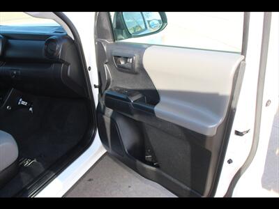 2022 Toyota Tacoma SR   - Photo 24 - Euless, TX 76040