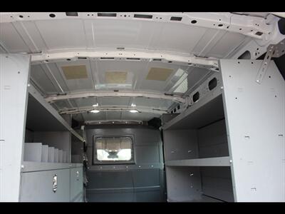 2021 Ford Transit 250   - Photo 16 - Euless, TX 76040