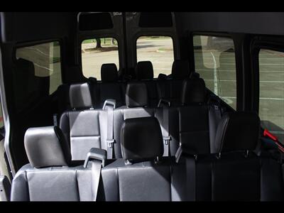 2022 Mercedes-Benz Sprinter 2500   - Photo 18 - Euless, TX 76040