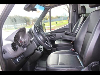 2022 Mercedes-Benz Sprinter 2500   - Photo 22 - Euless, TX 76040
