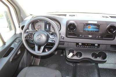 2024 Mercedes-Benz Sprinter 2500   - Photo 19 - Euless, TX 76040