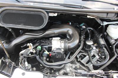2024 Ford Transit 250   - Photo 34 - Euless, TX 76040