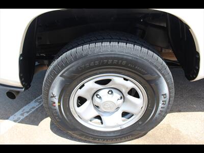2021 Toyota Tacoma SR   - Photo 24 - Euless, TX 76040