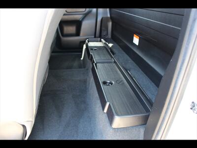 2021 Toyota Tacoma SR   - Photo 16 - Euless, TX 76040