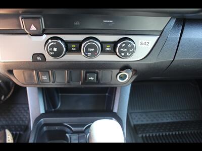 2021 Toyota Tacoma SR   - Photo 20 - Euless, TX 76040