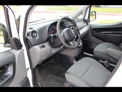2016 Nissan NV200 S - Photo 26 - Euless, TX 76040