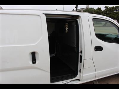 2016 Nissan NV200 S - Photo 18 - Euless, TX 76040