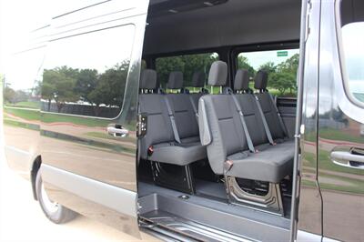 2025 Mercedes-Benz Sprinter 2500 - Photo 16 - Euless, TX 76040