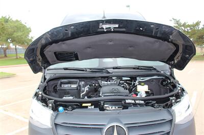 2025 Mercedes-Benz Sprinter 2500 - Photo 38 - Euless, TX 76040
