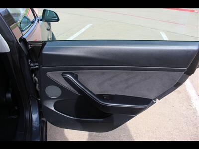 2022 Tesla Model 3 Long Range   - Photo 12 - Euless, TX 76040