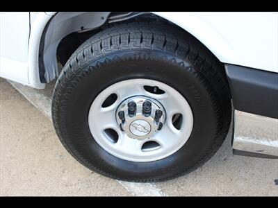 2020 Chevrolet Express LT 2500   - Photo 21 - Euless, TX 76040