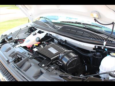 2020 Chevrolet Express LT 2500   - Photo 24 - Euless, TX 76040