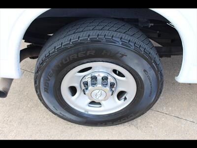 2020 Chevrolet Express LT 2500   - Photo 20 - Euless, TX 76040