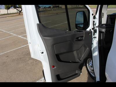 2022 Ford Transit 350 HD   - Photo 15 - Euless, TX 76040