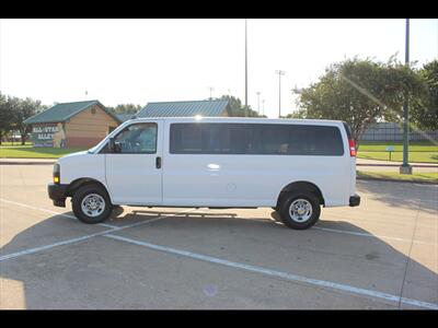 2022 Chevrolet Express LS 3500   - Photo 7 - Euless, TX 76040