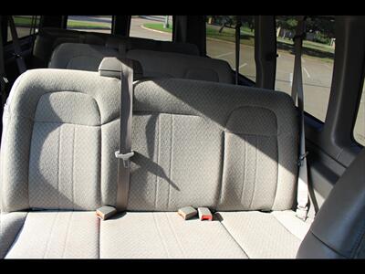 2022 Chevrolet Express LS 3500   - Photo 15 - Euless, TX 76040