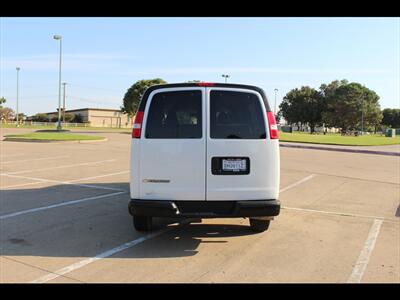 2022 Chevrolet Express LS 3500   - Photo 5 - Euless, TX 76040