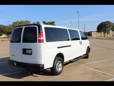 2022 Chevrolet Express LS 3500   - Photo 4 - Euless, TX 76040