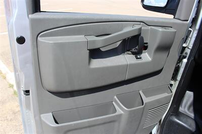 2019 Chevrolet Express LS 2500 - Photo 25 - Euless, TX 76040