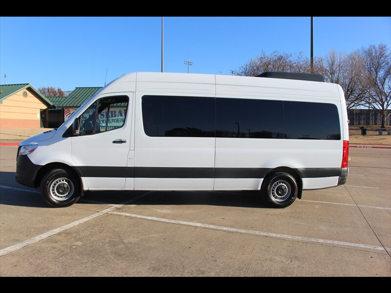 2025 Mercedes-Benz Sprinter 2500  