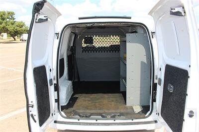 2019 Nissan NV200 SV - Photo 9 - Euless, TX 76040