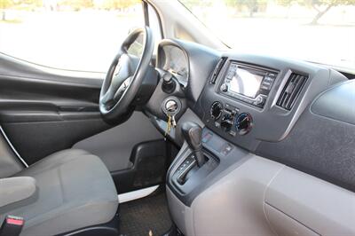 2019 Nissan NV200 SV - Photo 20 - Euless, TX 76040