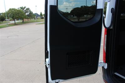 2025 Mercedes-Benz Sprinter 2500 - Photo 12 - Euless, TX 76040