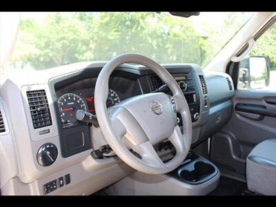 2015 Nissan NV 3500 HD S - Photo 28 - Euless, TX 76040