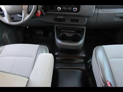 2015 Nissan NV 3500 HD S - Photo 18 - Euless, TX 76040