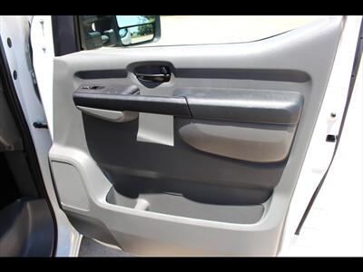 2015 Nissan NV 3500 HD S - Photo 24 - Euless, TX 76040