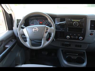 2015 Nissan NV 3500 HD S - Photo 16 - Euless, TX 76040
