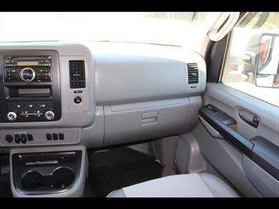 2015 Nissan NV 3500 HD S - Photo 17 - Euless, TX 76040