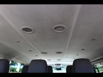 2015 Nissan NV 3500 HD S - Photo 11 - Euless, TX 76040