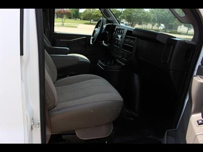 2021 Chevrolet Express 2500   - Photo 15 - Euless, TX 76040