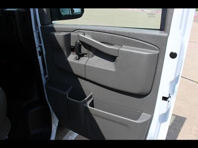 2021 Chevrolet Express 2500   - Photo 14 - Euless, TX 76040