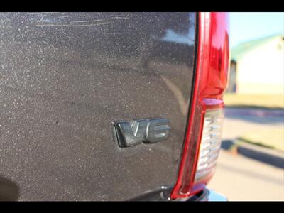 2023 Toyota Tacoma SR5 V6   - Photo 8 - Euless, TX 76040