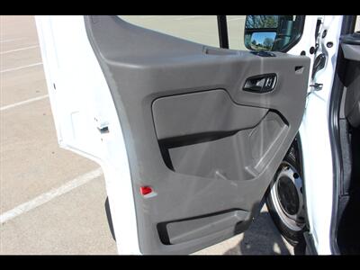 2024 Ford Transit 250   - Photo 25 - Euless, TX 76040