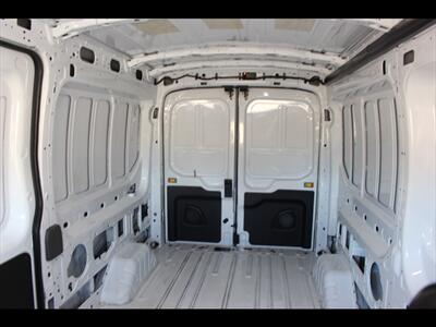 2024 Ford Transit 250   - Photo 34 - Euless, TX 76040