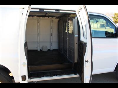 2019 Chevrolet Express 2500   - Photo 15 - Euless, TX 76040