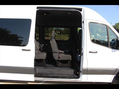 2025 Mercedes-Benz Sprinter 2500   - Photo 13 - Euless, TX 76040