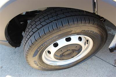 2026 Ford Transit 250 - Photo 33 - Euless, TX 76040
