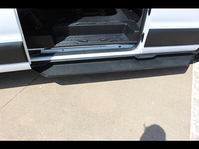 2024 Ford Transit 350 HD XLT   - Photo 15 - Euless, TX 76040