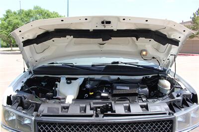 2016 Chevrolet Express LT 3500   - Photo 35 - Euless, TX 76040